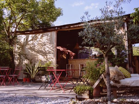 Les Chamberts, Camping & Lodges - Camping Drome - Image N°3