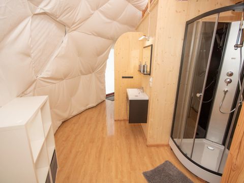 HÉBERGEMENT INSOLITE 5 personnes - Dôme