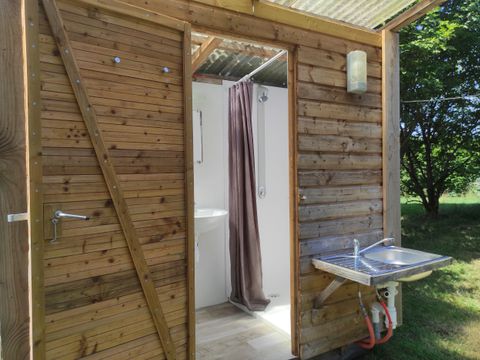 TENTE TOILE ET BOIS 4 personnes - GP3 Tente safari Greenlodge avec sanitaire privé