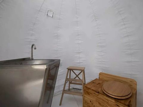 HÉBERGEMENT INSOLITE 2 personnes - Bulle étoilée 1 Pièce 2 Personnes Sans Sanitaire