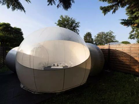 HÉBERGEMENT INSOLITE 2 personnes - Bulle étoilée 1 Pièce 2 Personnes Sans Sanitaire