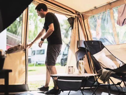 Tente en toile et en bois 6 personnes - Savannah Lodge 4 Pièces 6 Personnes Sans Sanitaire