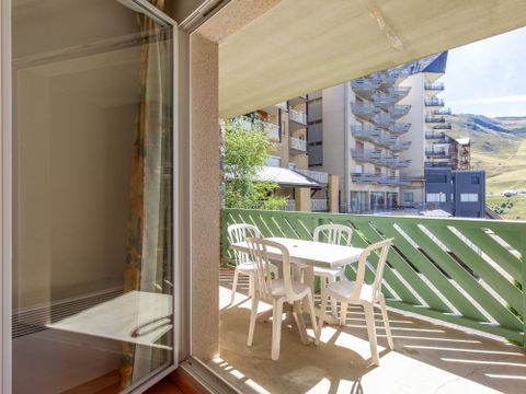 APPARTEMENT 4 personnes - 2 pièces 4 personnes APPARTEMENT 4 personnes - 2 pièces 4 personnes