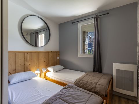 APPARTEMENT 4 personnes - 2 pièces 4 personnes - Supérieur APPARTEMENT 4 personnes - 2 pièces 4 personnes - Supérieur