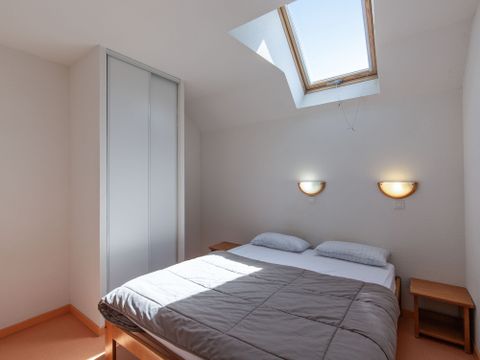 APPARTEMENT 6 personnes - 2 pièces 6 personnes APPARTEMENT 6 personnes - 2 pièces 6 personnes