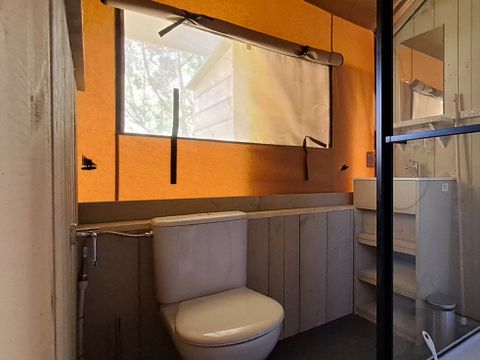 Tente en toile et en bois 6 personnes - Tente Lodge Prestige Plus - 2 chambres - 1 salle de bain - 35m²