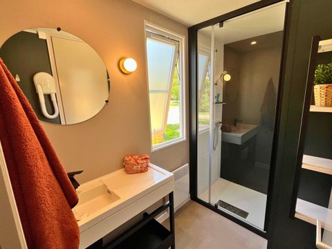 Mobilhome 4 personnes - Prestige Living - 2 chambres - 1 salle de bain - 28m²
