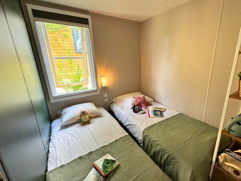 Mobilhome 4 personnes - Sunêlia Luxe - 2 chambres - 1 salle de bain - 31.6m²