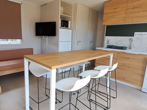 Mobilhome 6 personnes - Sunêlia Luxe - 3 chambres - 1 salle de bain - 33m²