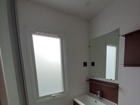 MOBILHOME 2 personnes - Mobil-home 2 pers IRM