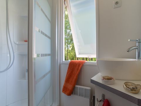 MOBILHOME 4 personnes - Confort 30m²  2 chambres