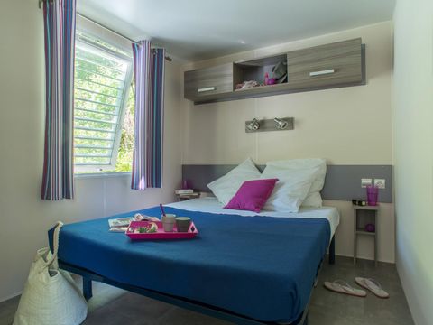 MOBILHOME 4 personnes - Prestige 32m² 2 chambres - climatisé