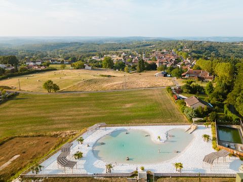 Camping Sunelia - Le Sequoia Camping Sunelia - Le Sequoia - Camping Lot - Image N°4