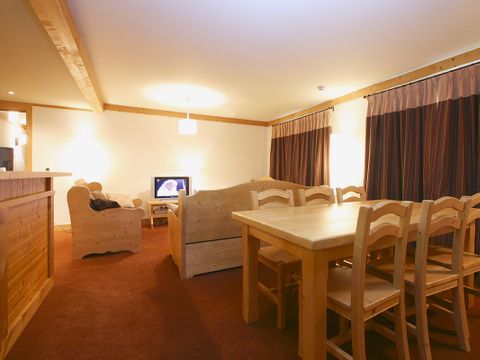 APPARTEMENT 8 personnes - 4 pièces cabine 8 personnes