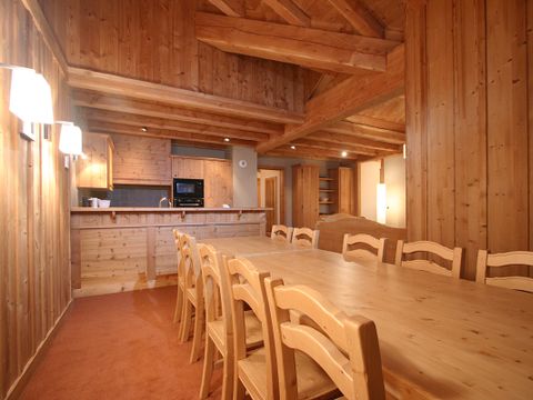 APPARTEMENT 10 personnes - 5 pièces avec coin nuit 10 personnes