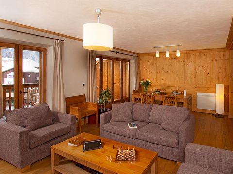 APPARTEMENT 12 personnes - 5 pièces 12 personnes