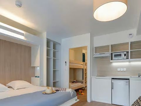 CHAMBRE 4 personnes - Classique Chambre 4 personnes Coin nuit