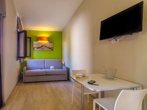 APPARTEMENT 5 personnes - CLASSIQUE 2P5QT