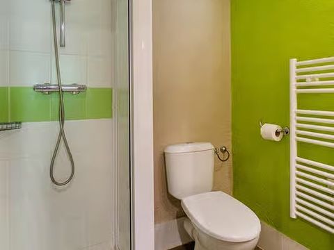 STUDIO 2 personnes - Essentiel Studio 2 personnes (*)