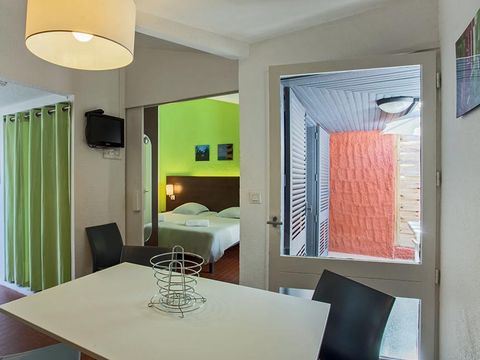 BUNGALOW 5 personnes - CLASSIQUE - 3P5Q