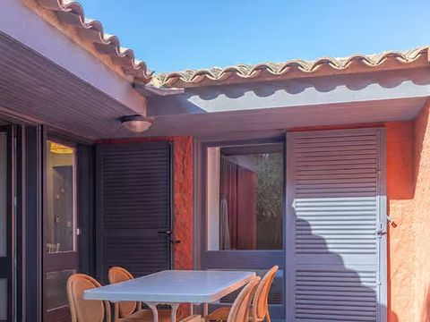 BUNGALOW 4 personnes - Classique Bung 2 chambres 4 personnes Terrasse Climatisation