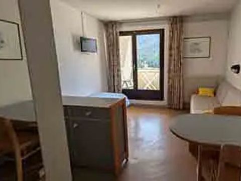 APPARTEMENT 2 personnes - "Lits gigognes" 1 pièce