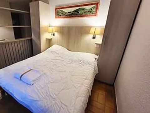 Appartement 2 personnes - " Lit double" - 1 pièce