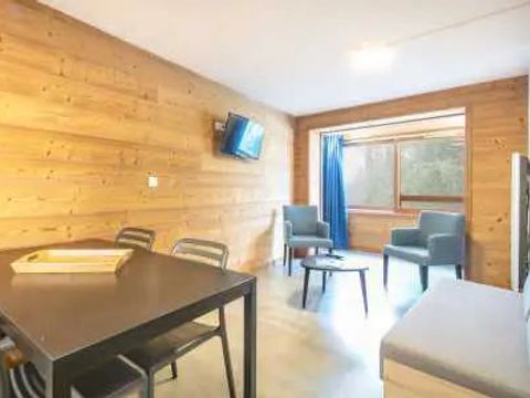 APPARTEMENT 4 personnes - "Etage" 2 Pièces 4 pers