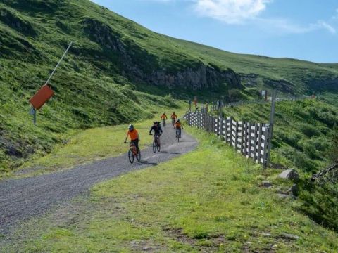 VVF Résidence Les Angles Pyrénées - Camping Pyrénées-Orientales - Image N°9