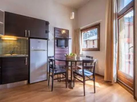 Appartement 5 personnes - Val Cenis le Haut - 2 Pièces - Accueil lit bébé impossible