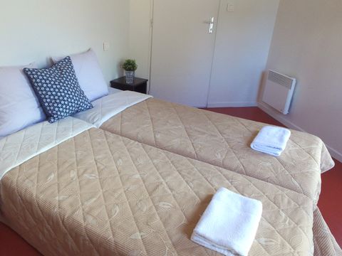 APPARTEMENT 2 personnes - 1 Pièce - Accueil lit bébé impossible 2 pers