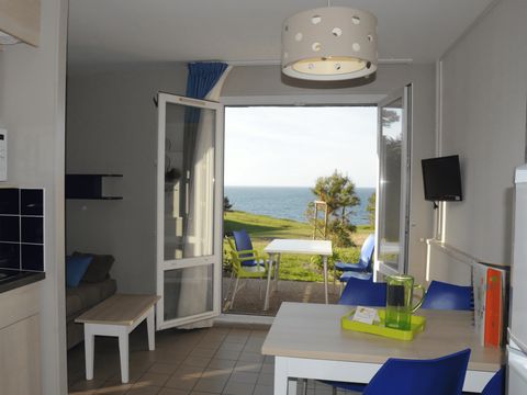 Gîte 5 personnes - "Vue Mer" - 2 Pièces