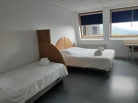 CHAMBRE 3 personnes - Chambre 16m² 1 Pièce (sans cuisine)