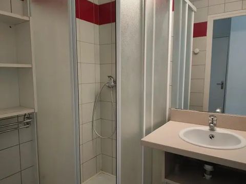 CHAMBRE 4 personnes - Chambre 21m² 1 Pièce (sans cuisine)