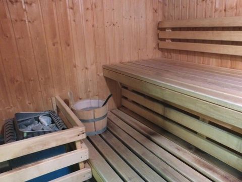 Village Les Monts du Cantal - Camping Cantal - Image N°4