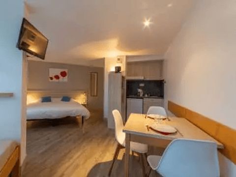 GÎTE 2 personnes - 1 Pièce - Accueil lit bébé impossible 2 pers