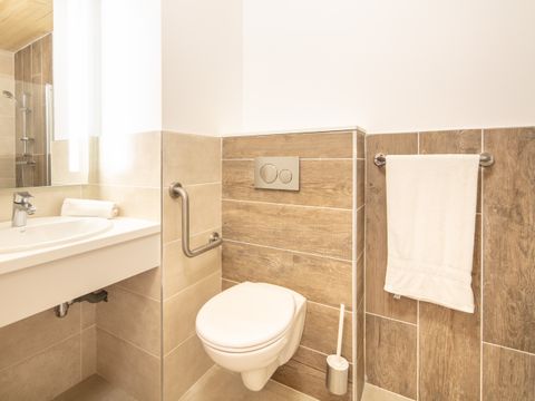 Appartement 10 personnes - 5 pièces - Accueil lit bébé impossible