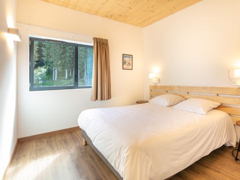 Appartement 10 personnes - 5 pièces - Accueil lit bébé impossible