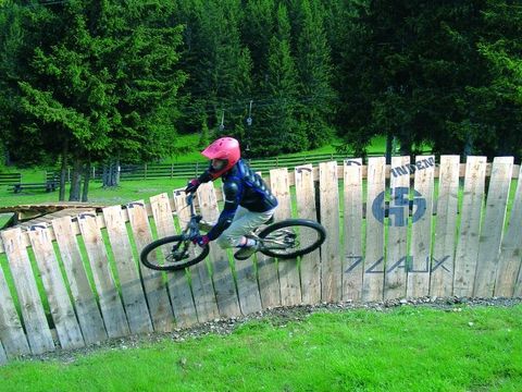 VVF Villages - Le Massif de Belledonne - Les-Sept-Laux - Camping Isère - Image N°6