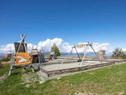 VVF Villages - Le Massif de Belledonne - Les-Sept-Laux - Camping Isère - Image N°12