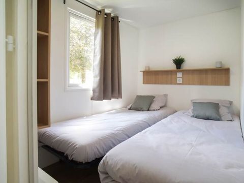 Mobilhome 4 personnes - Nest29 - 30,8 m²- - 2 chambres - Terrasse couverte - TV