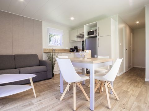 Lodge 4 personnes - Family 34,02 m² - 2 chambres - Terrasse - TV