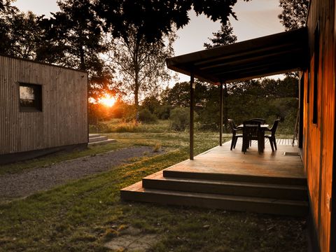 Lodge 4 personnes - Serenity 33,9 m² - 2 chambres - 2 salles de bain - Terrasse - TV