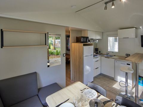 MOBILHOME 4 personnes - CONFORT PLUS - TV - LV