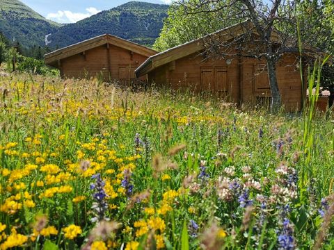 Le Pré Martin, village de Chalets - Camping Alpes-de-Haute-Provence - Image N°11