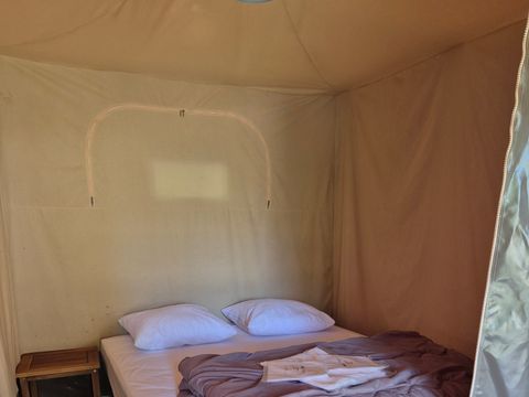 BUNGALOW TOILÉ 4 personnes - sans sanitaires
