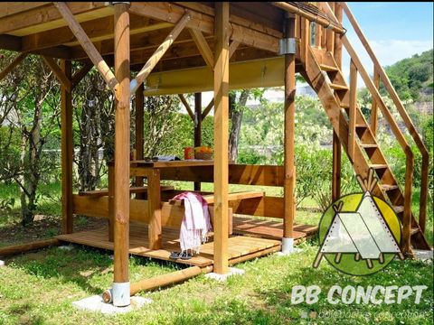 Tente en toile et en bois 2 personnes - Tente Bivouac sur pilotis bois et toile, sans sanitaires pour 2 personnes