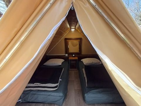 Tente en toile et en bois 2 personnes - Tente Bivouac sur pilotis bois et toile, sans sanitaires pour 2 personnes