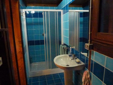 BUNGALOW 4 personnes - en bois 2+2 22 m²