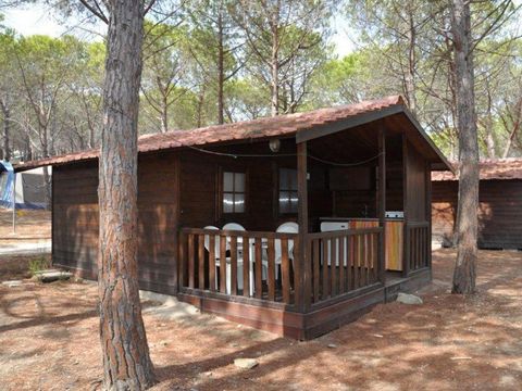 BUNGALOW 4 personnes - en bois 2+2 22 m²